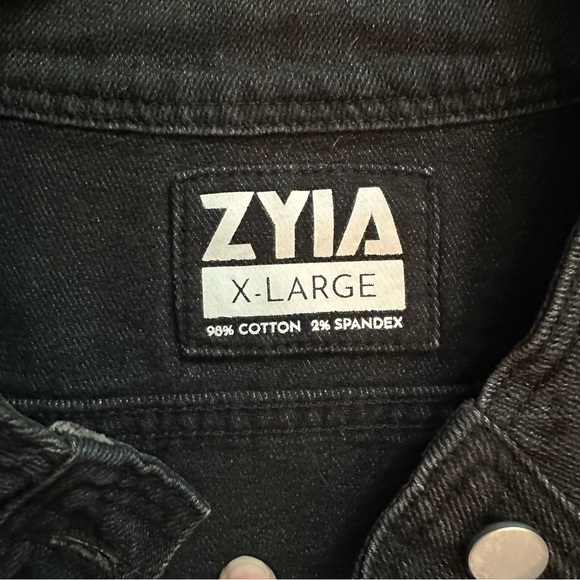 Jean Jacket - Picture 3 of 3